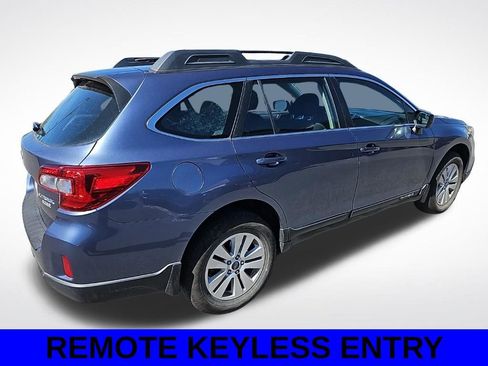 Used 2017 Subaru Outback 2.5i w/ Popular Package #2 image 5
