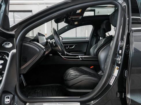 Used 2022 Mercedes-Benz S 580 S 580 image 30