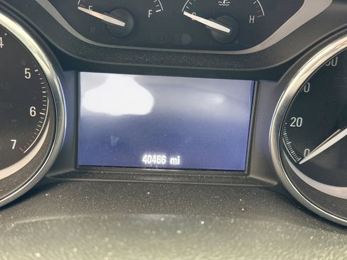 Used 2020 Buick Envision Essence image 11