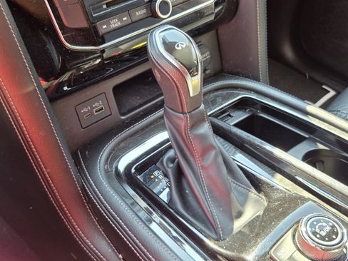 Used 2020 INFINITI QX80 Luxe w/ Proassist Package image 18