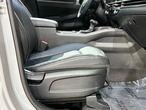 Used 2024 Kia Sorento S w/ Panoramic Sunroof Package image 67