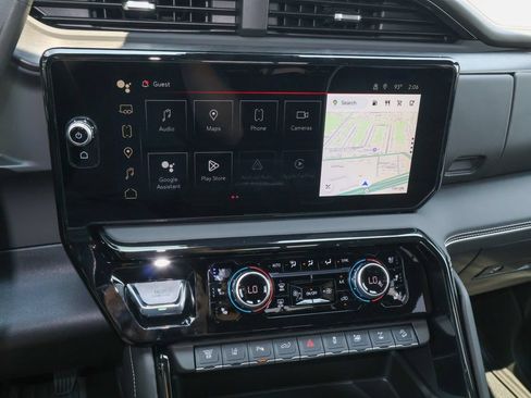 New 2026 GMC Sierra 2500 AT4X w/ LPO, Black Badging Package AWD/4WD image 15