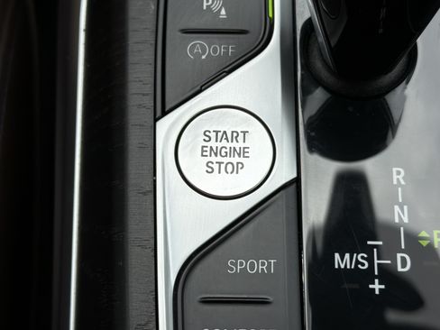 Used 2021 BMW 430i Coupe w/ Parking Assistance Package RWD image 10
