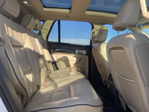 Used 2008 Lincoln MKX AWD image 16