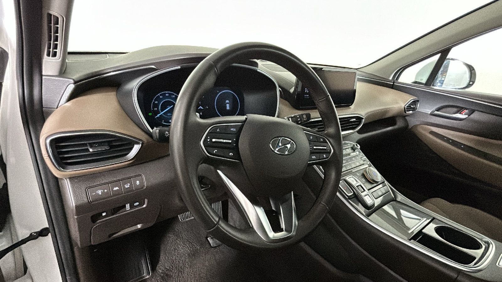 Used 2023 Hyundai Santa Fe SEL Convenience AWD/4WD image 16