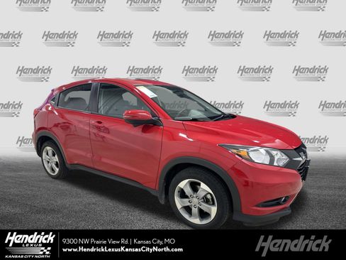 Used 2016 Honda HR-V EX image 1