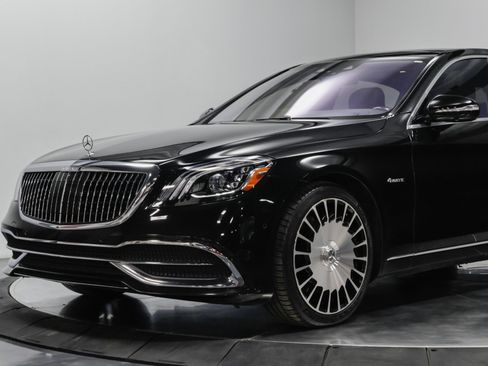 Used 2019 Mercedes-Benz Maybach S 560 4MATIC image 4