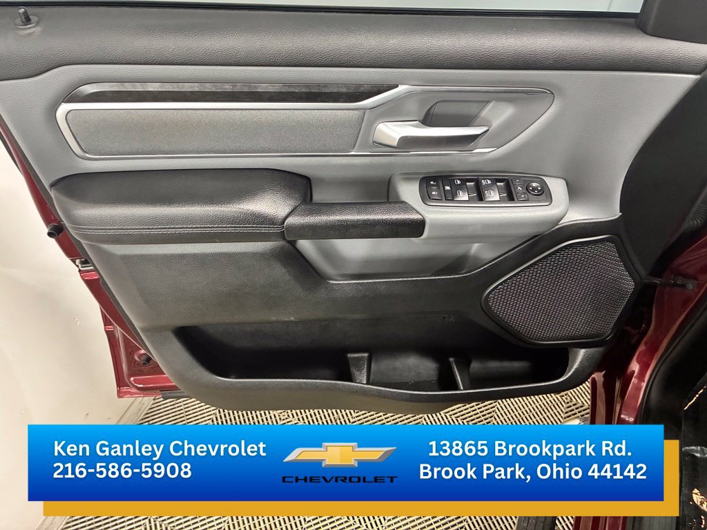 Used 2019 RAM 1500 Big Horn AWD/4WD image 8