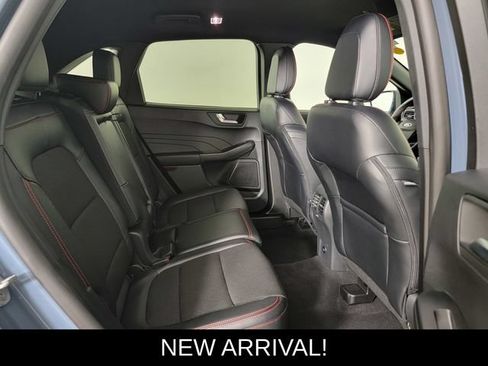 Used 2026 Ford Escape ST-Line AWD/4WD image 17