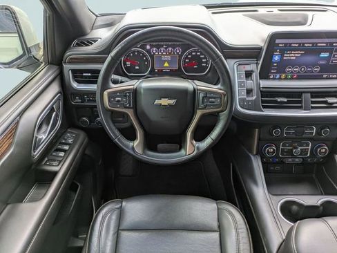 Used 2021 Chevrolet Suburban High Country image 19