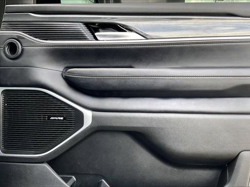 Used 2022 Jeep Wagoneer Series I w/ Convenience Group I image 22