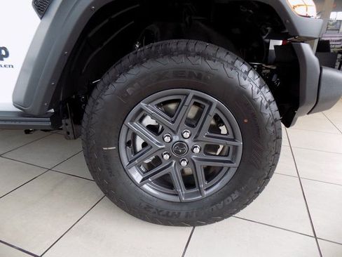 New 2026 Jeep Wrangler Unlimited Sport AWD/4WD image 10