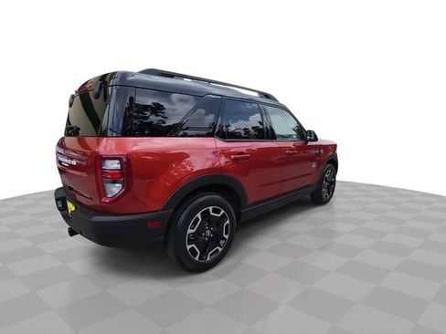 Used 2022 Ford Bronco Sport Outer Banks w/ Tech Package AWD/4WD image 8