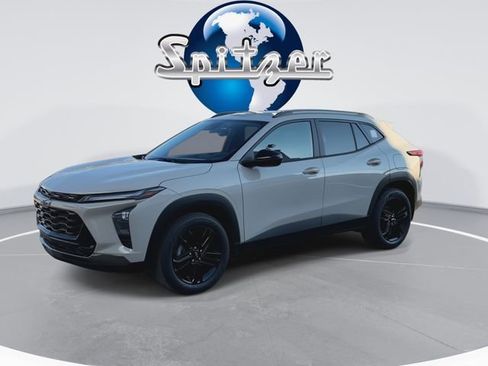 New 2026 Chevrolet Trax ACTIV w/ Sunroof Package image 4