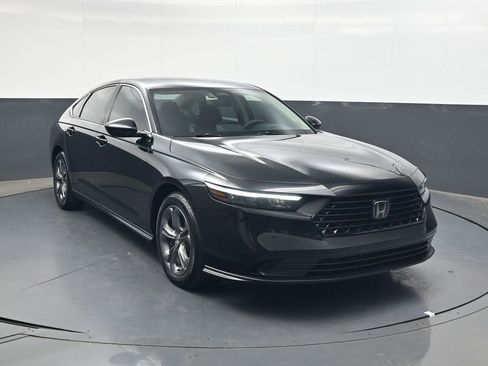 Certified 2023 Honda Accord EX image 2