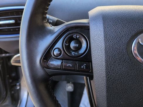 Used 2021 Toyota Prius Limited image 19