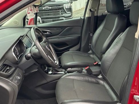 Used 2017 Buick Encore Preferred image 4