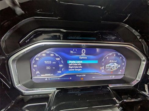 Used 2023 Chevrolet Silverado 1500 High Country image 16