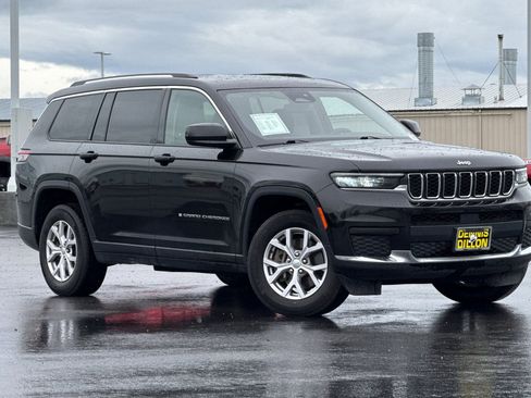 Used 2021 Jeep Grand Cherokee L Laredo w/ Luxury Tech Group I AWD/4WD image 2