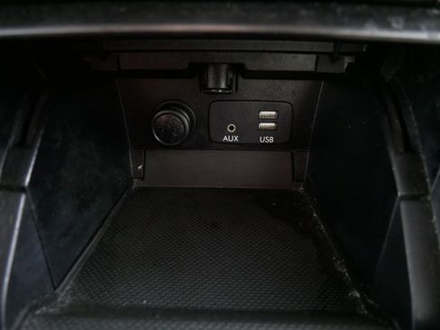 Used 2017 Subaru Outback 2.5i Premium image 29