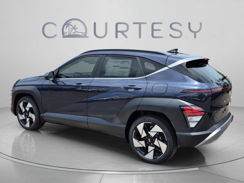 New 2026 Hyundai Kona Limited FWD image 3