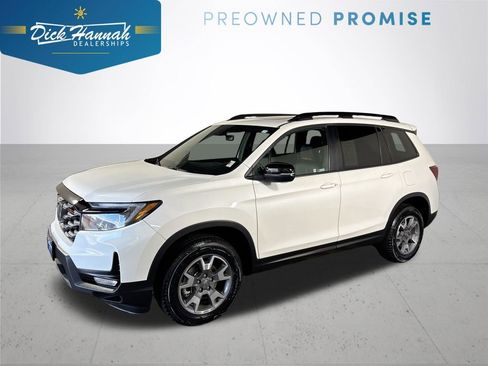 Used 2023 Honda Passport TrailSport image 1