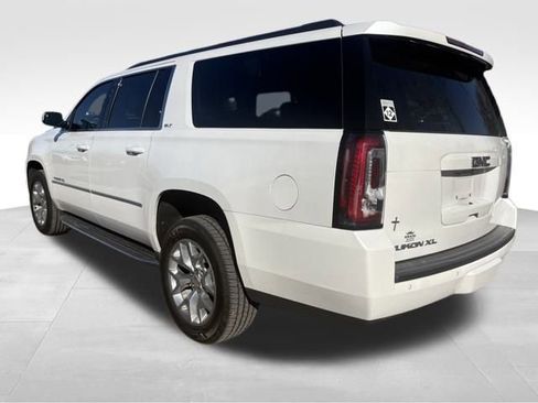 Used 2018 GMC Yukon XL SLT w/ Open Road Package image 9
