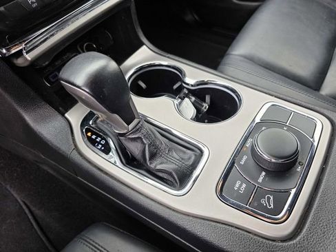 Used 2021 Jeep Grand Cherokee Limited w/ Premium Lighting Group image 13