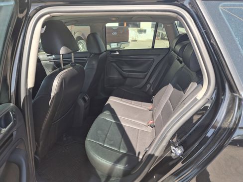 Used 2013 Volkswagen Jetta TDI image 9