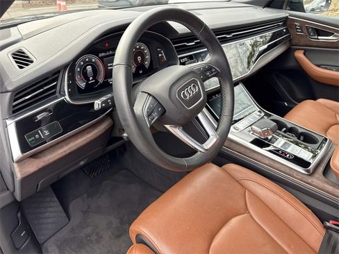 Used 2025 Audi Q8 Prestige image 29