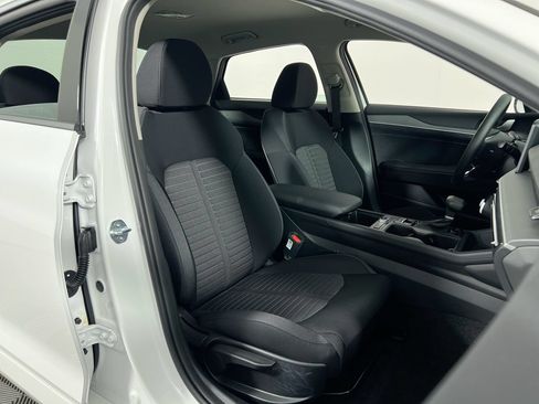 New 2026 Kia K5 LXS FWD image 30