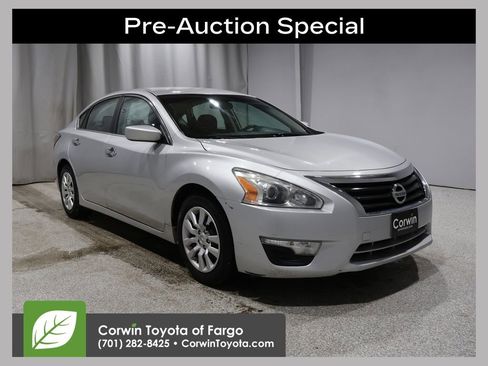 Used 2015 Nissan Altima 2.5 S w/ Power Driver Seat Package image 1