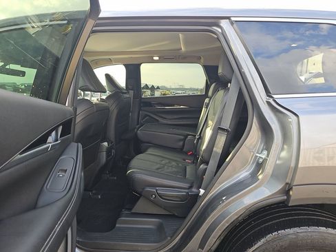 Certified 2025 INFINITI QX60 Pure image 19