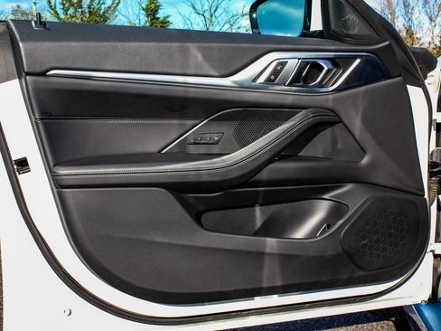 Used 2024 BMW i4 xDrive40i image 8