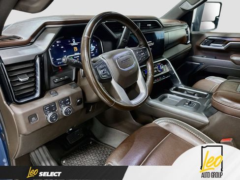 Used 2024 GMC Sierra 3500 Denali w/ Denali Reserve Package AWD/4WD image 11