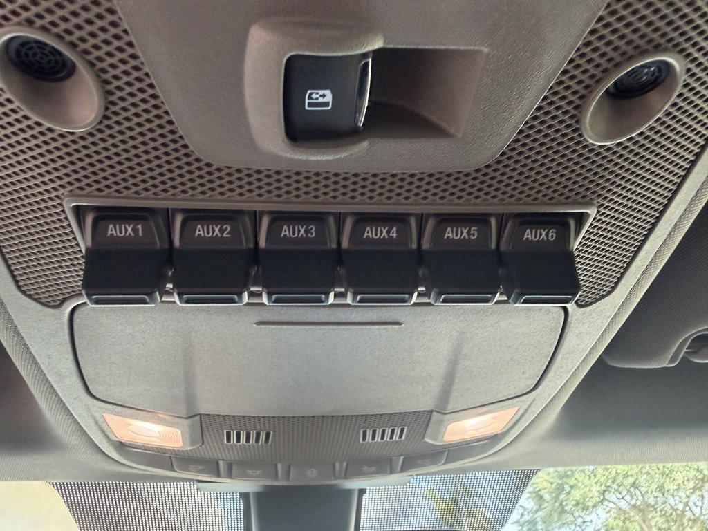 Used 2019 Ford F350 Lariat w/ Lariat Ultimate Package AWD/4WD image 59