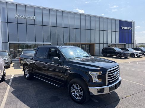Used 2016 Ford F150 XLT w/ Equipment Group 302A Luxury AWD/4WD image 3
