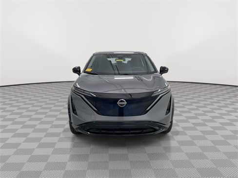 Certified 2024 Nissan Ariya AWD image 3