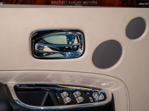 Used 2014 Rolls-Royce Ghost image 70