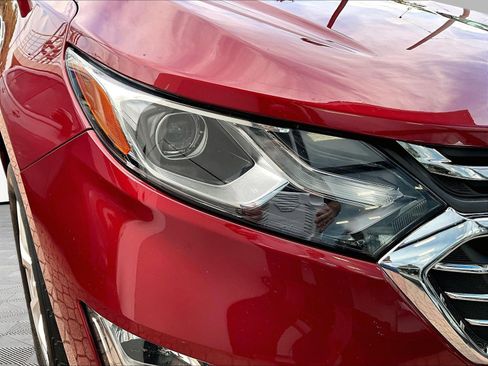 Used 2020 Chevrolet Equinox Premier AWD/4WD image 32