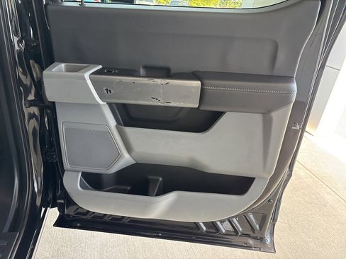 Used 2023 Ford F250 XLT image 25