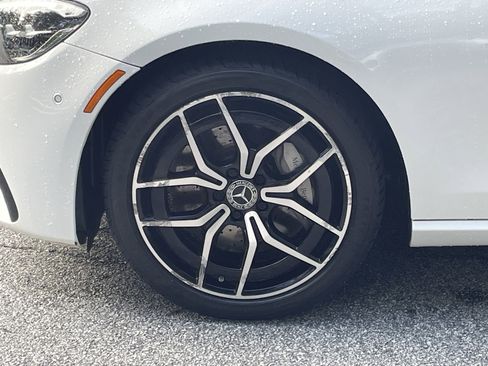 Used 2023 Mercedes-Benz E 350 Sedan image 15