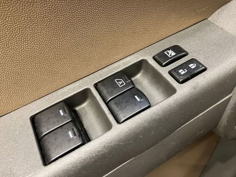 Used 2007 Nissan Xterra S image 22