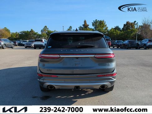 Used 2021 Lincoln Corsair AWD w/ Sport Package image 6