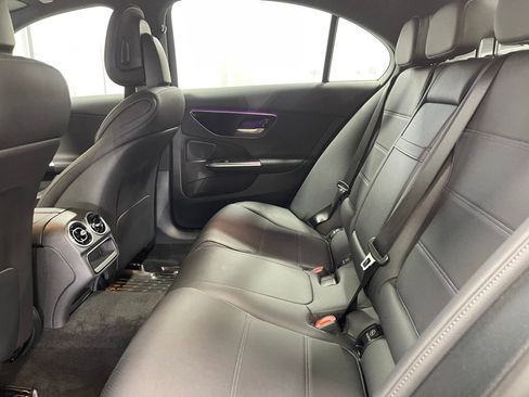 Used 2025 Mercedes-Benz C 300 4MATIC Sedan image 25