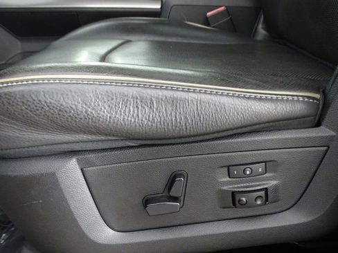 Used 2015 RAM 1500 Laramie Limited image 20