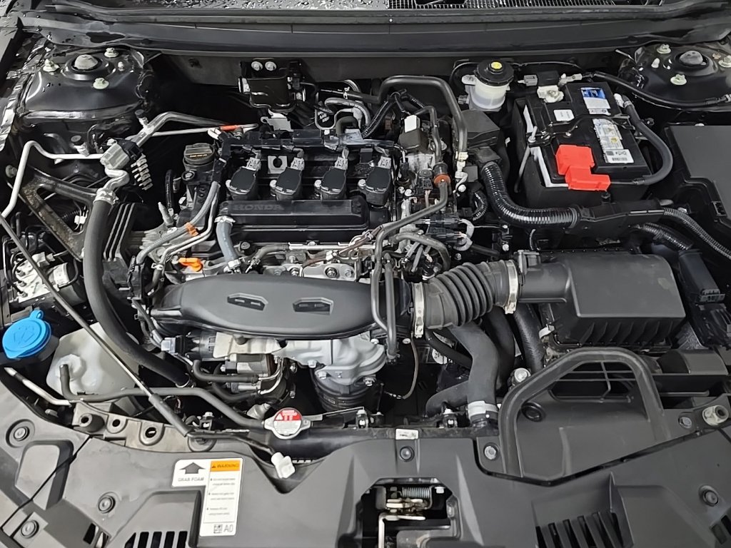 Used 2024 Honda Accord EX image 13