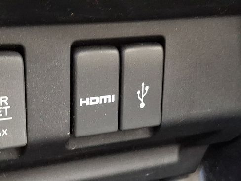 Used 2016 Honda Fit EX image 25