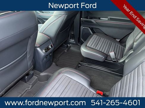New 2026 Ford Explorer ST-Line w/ ST-Line Street Pack image 12