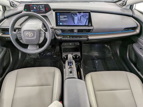 Used 2024 Toyota Prius Limited w/ Limited Premium Package image 33